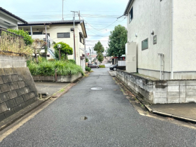 @-