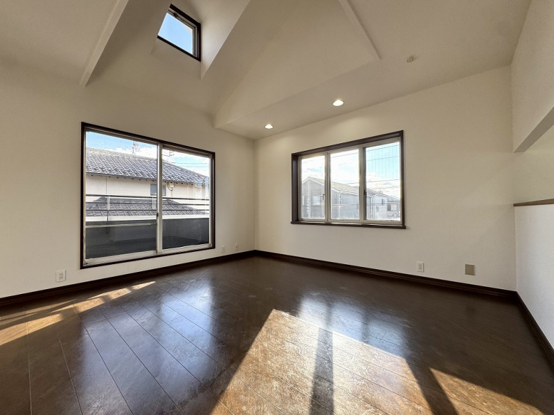 ��錧��J�s���₫�䂯�₫��3���ڂ̒��È�ˌ��Ẵ��r���O