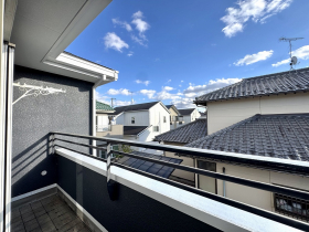 ��錧��J�s���₫�䂯�₫��3���ڂ̒��È�ˌ��Ă̏Z�˂���̒��]�ʐ^