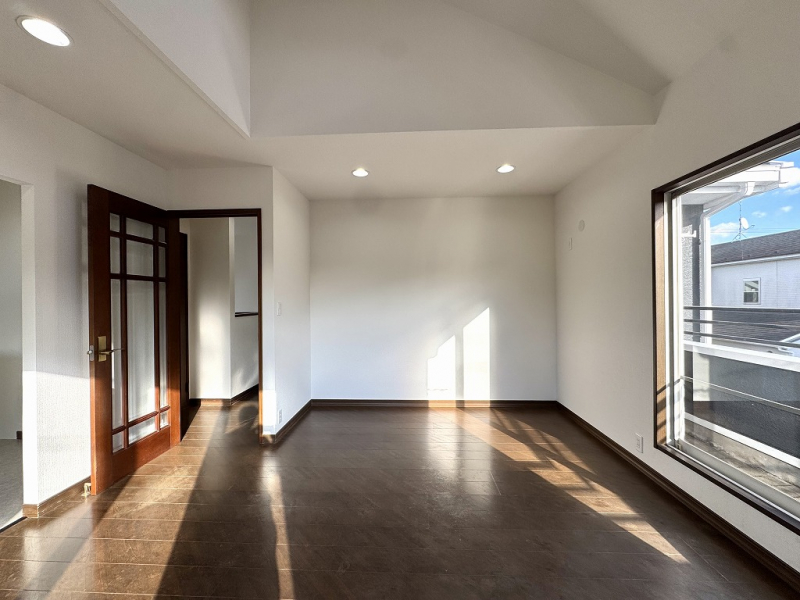 ��錧��J�s���₫�䂯�₫��3���ڂ̒��È�ˌ��Ẵ��r���O