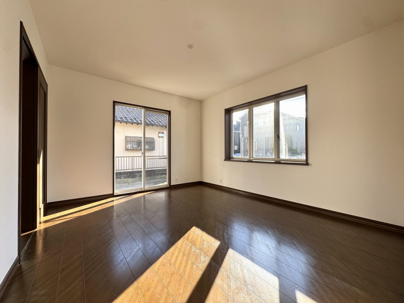 ��錧��J�s���₫�䂯�₫��3���ڂ̒��È�ˌ��Ẵ��r���O�ȊO�̋���