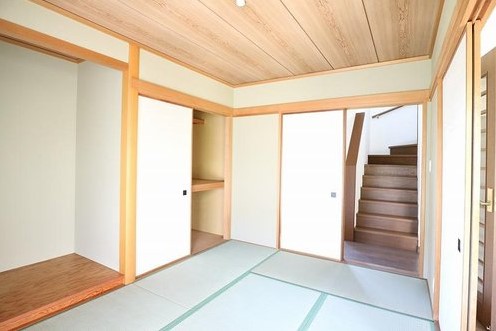 ��錧��J�s���O�䏼�O��7���ڂ̒��È�ˌ��Ẳ摜