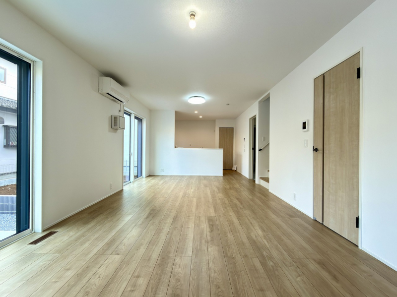 ��錧��J�s���₫�䂯�₫��2���ڂ̐V�z��ˌ��Ẵ��r���O