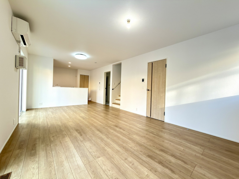 ��錧��J�s���₫�䂯�₫��2���ڂ̐V�z��ˌ��Ẵ��r���O