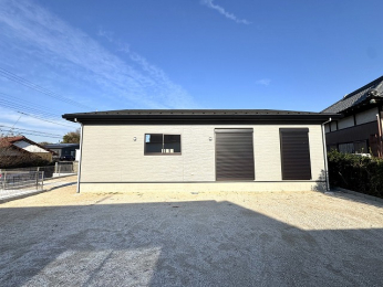 ��錧��J�s��؍��؍莚�O���̐V�z��ˌ��Ă̌��n�O�ώʐ^