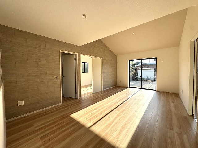 ��錧��J�s��؍��؍莚�O���̐V�z��ˌ��Ẳ摜