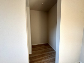 ��錧��J�s��؍��؍莚�O���̐V�z��ˌ��Ẳ摜