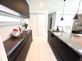 ��錧���s�����̒��È�ˌ��ẴL�b�`��