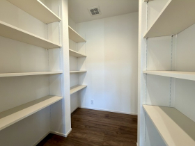 ��錧���΂݂炢�s���˓��ˎ��z�K�̐V�z��ˌ��Ẳ摜