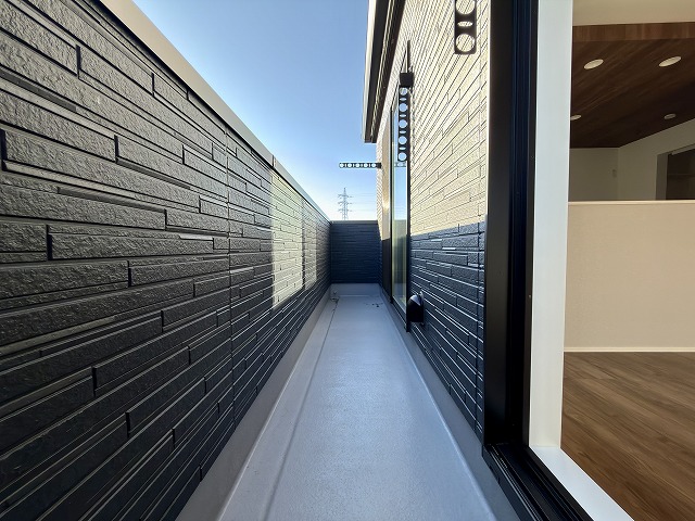 ��錧���΂݂炢�s���˓��ˎ��z�K�̐V�z��ˌ��Ẳ摜