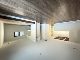 ��錧���΂݂炢�s���˓��ˎ��z�K�̐V�z��ˌ��Ẳ摜