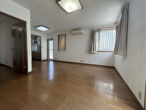 ��錧��J�s���P�u5���ڂ̒��È�ˌ��Ẳ摜