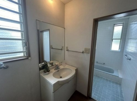 ��錧��J�s���P�u5���ڂ̒��È�ˌ��Ẳ摜