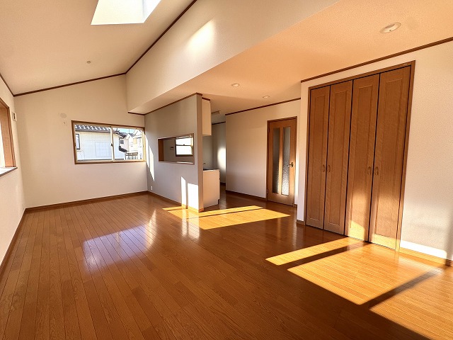 ��錧��J�s���P�u���P�u3���ڂ̒��È�ˌ��Ẳ摜