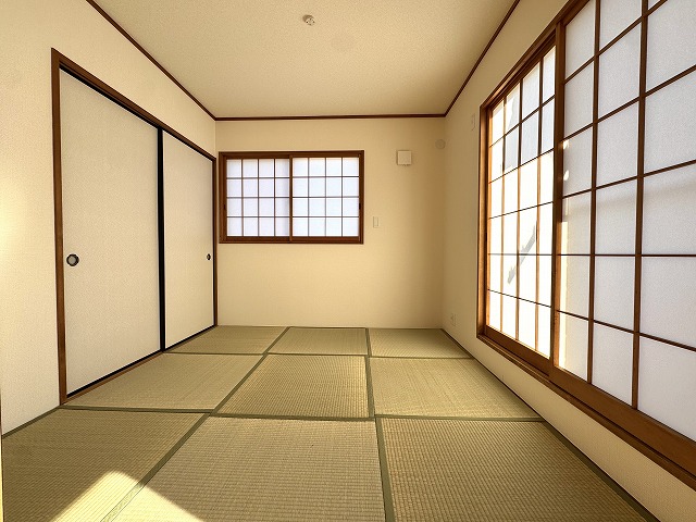 ��錧��J�s���P�u���P�u3���ڂ̒��È�ˌ��Ẳ摜