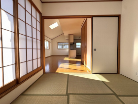 ��錧��J�s���P�u���P�u3���ڂ̒��È�ˌ��Ẳ摜