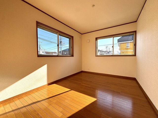 ��錧��J�s���P�u���P�u3���ڂ̒��È�ˌ��Ẳ摜