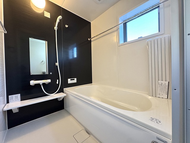 ��錧���s��X���X��̐V�z��ˌ��Ẳ摜