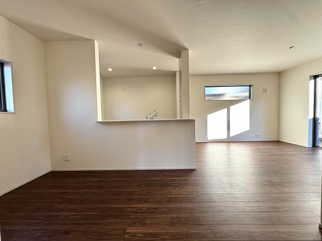 ��錧���s��X���X��̐V�z��ˌ��Ẳ摜