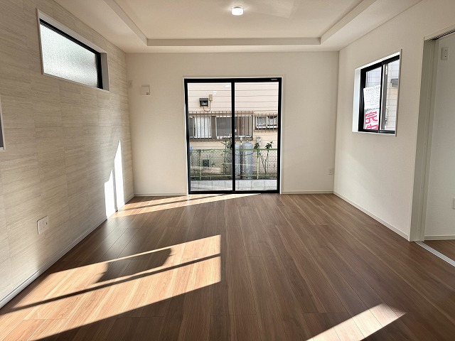 ��錧��J�s�S���P�u�S���P�u2���ڂ̐V�z��ˌ��Ẳ摜