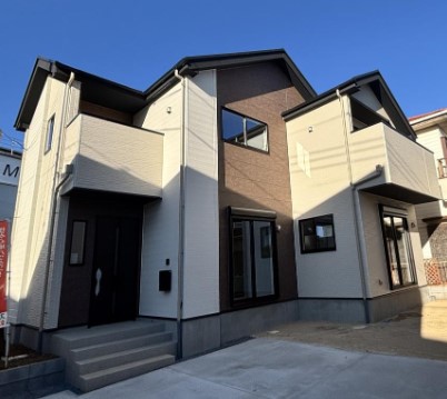 ��錧��J�s�S���P�u�S���P�u2���ڂ̐V�z��ˌ��Ă̌��n�O�ώʐ^