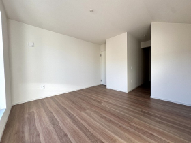 ��錧��J�s�S���P�u�S���P�u2���ڂ̐V�z��ˌ��Ẳ摜