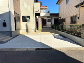 ��錧��J�s�S���P�u�S���P�u2���ڂ̐V�z��ˌ��Ă̒��ԏ�