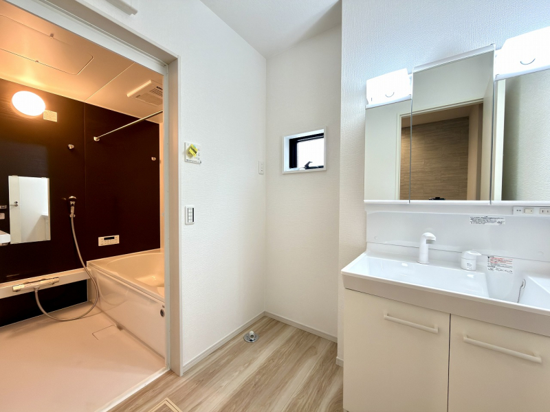 ��錧��J�s���P�u���P�u2���ڂ̐V�z��ˌ��Ă̐��ʑ�E���ʏ�