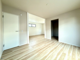 ��錧��J�s���P�u���P�u2���ڂ̐V�z��ˌ��Ẵ��r���O�ȊO�̋���