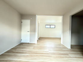 ��錧��J�s���P�u���P�u2���ڂ̐V�z��ˌ��Ẵ��r���O�ȊO�̋���