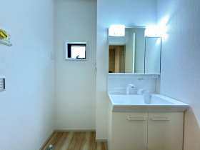 ��錧��J�s���P�u���P�u2���ڂ̐V�z��ˌ��Ă̐��ʑ�E���ʏ�