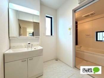 ��錧��J�s���O�䏼�O��6���ڂ̐V�z��ˌ��Ẳ摜