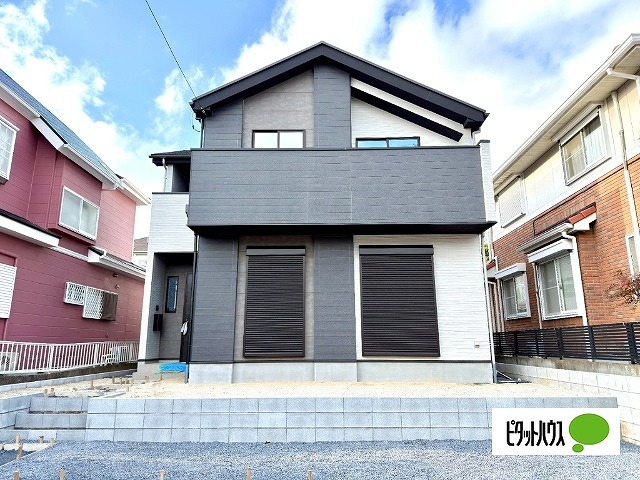 ��錧��J�s��t���t��7���ڂ̐V�z��ˌ��Ă̌��n�O�ώʐ^