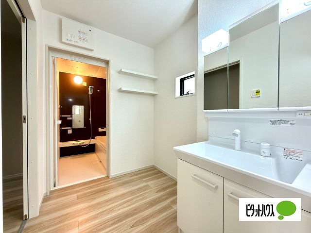 ��錧��J�s��t���t��7���ڂ̐V�z��ˌ��Ẳ摜