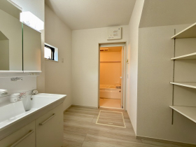 ��錧��J�s��t���t��7���ڂ̐V�z��ˌ��Ẳ摜