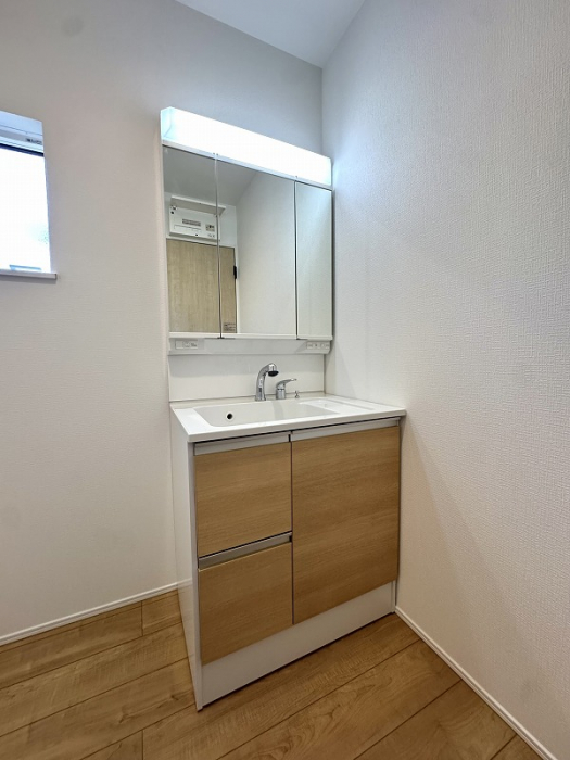 ��錧���s�����������̐V�z��ˌ��Ẳ摜