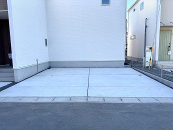 ��錧���s��쎚�y��̐V�z��ˌ��Ă̒��ԏ�