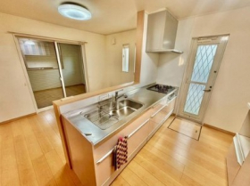 ��錧���s��߂ݖ��߂ݖ�2���ڂ̒��È�ˌ��Ẳ摜