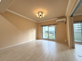 ��錧���s����2���ڂ̒��Ã}���V�����̃��r���O