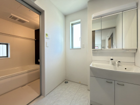 ��錧��J�s��t���t��7���ڂ̐V�z��ˌ��Ẳ摜