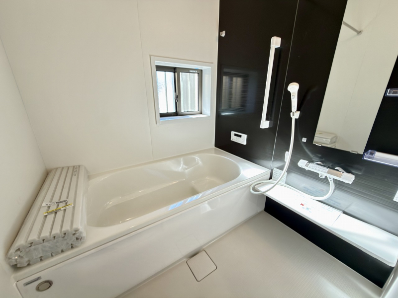 ��錧��J�s��t���t��7���ڂ̐V�z��ˌ��Ă̗���