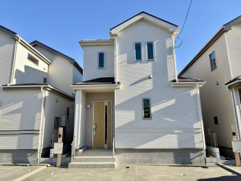 ��錧��J�s��t���t��7���ڂ̐V�z��ˌ��Ă̌��n�O�ώʐ^