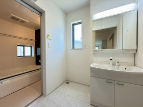 ��錧��J�s��t���t��7���ڂ̐V�z��ˌ��Ẳ摜