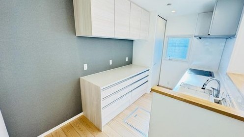 ��錧���Ύs���͌��艺�͌��荂�R�̒��È�ˌ��Ẳ摜