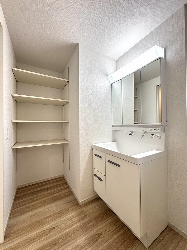 ��錧���s��쎚�ω���Ƃ̐V�z��ˌ��Ẳ摜