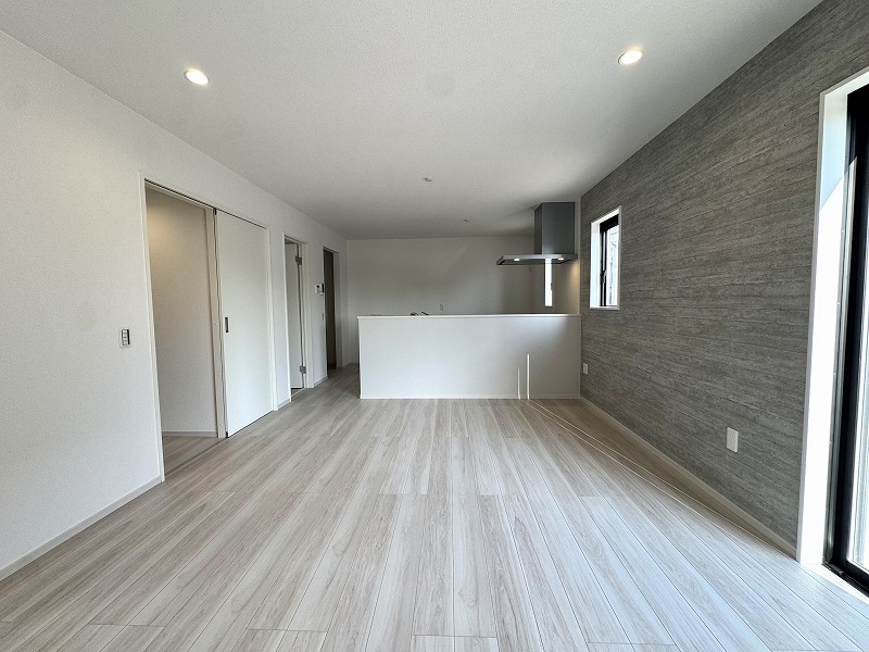 ��錧���s��쎚�ω���Ƃ̐V�z��ˌ��Ẳ摜