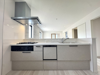 ��錧���s��쎚�ω���Ƃ̐V�z��ˌ��Ẳ摜