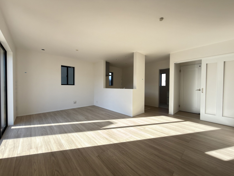 ��錧��J�s���₫�䂯�₫��1���ڂ̐V�z��ˌ��Ẵ��r���O