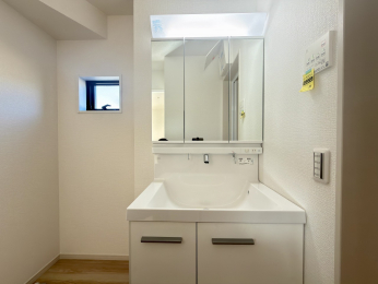 ��錧���΂݂炢�s���􃖋u3���ڂ̐V�z��ˌ��Ă̐��ʑ�E���ʏ�