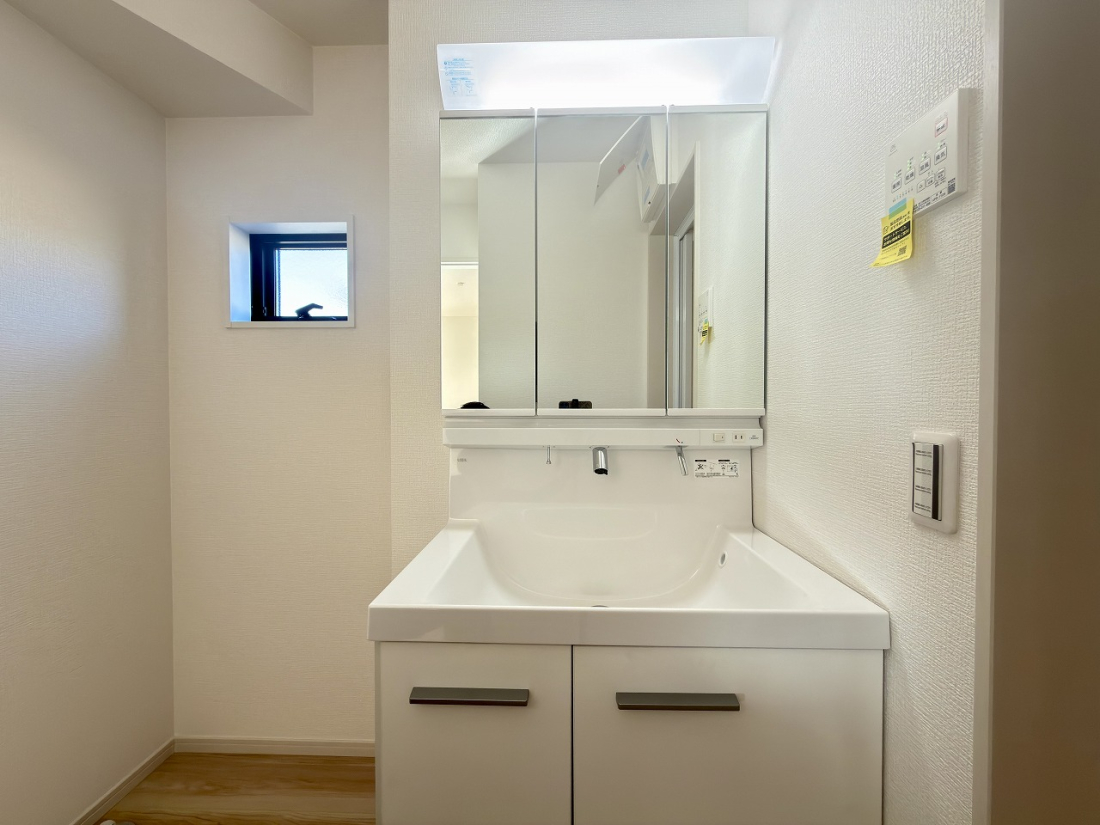 ��錧���΂݂炢�s���􃖋u3���ڂ̐V�z��ˌ��Ă̐��ʑ�E���ʏ�